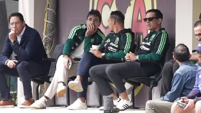 ¡Continúa la gira! Rafa Márquez visitó Coapa previo a definir su convocatoria