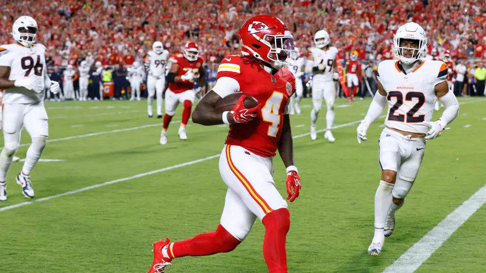 Chiefs lució sólido en su primer encuentro | AP