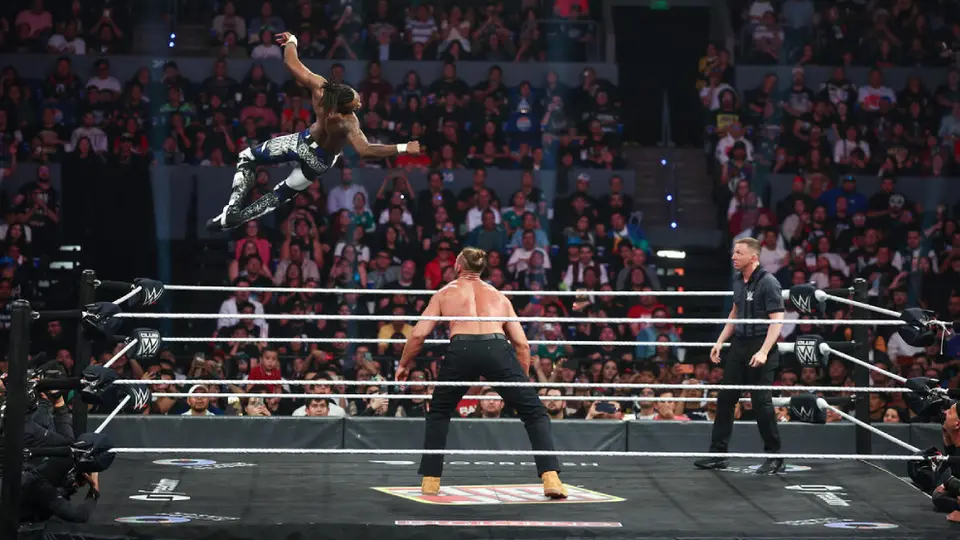 Je´Von Evans consigue su pase a Money in the Bank | wwe.com