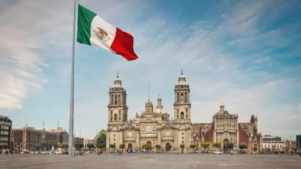 Intocable se presentará GRATIS este 15 de septiembre en el Zócalo./@pixabay