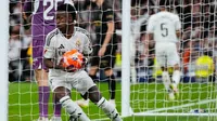 Tras derrota de Real Madrid, Vinicius manda mensaje que molesta a la afición