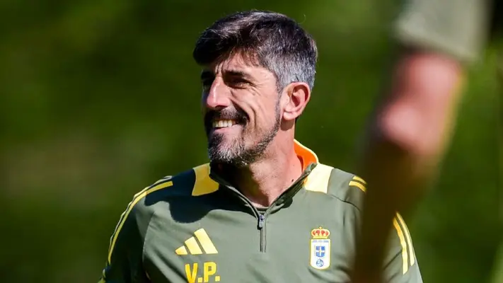 Real Oviedo de Veljko Paunovic, cerca de ascender de manera directa a LaLiga