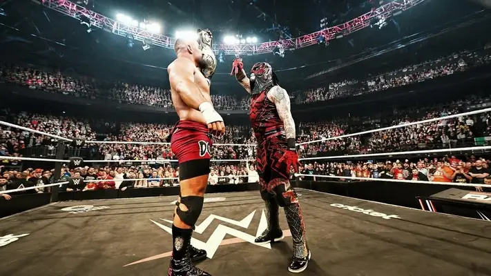 ¡Increíble! Penta pierde la oportunidad de su primer titulo en WWE por descalificación