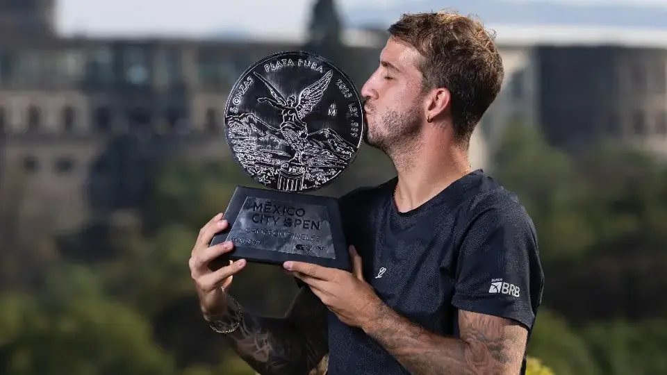 Felipe Meligeni conquista el Mexico City Open y hace historia para Brasil