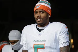 Dolphins buscan opciones de intercambio para el esquinero Jalen Ramsey