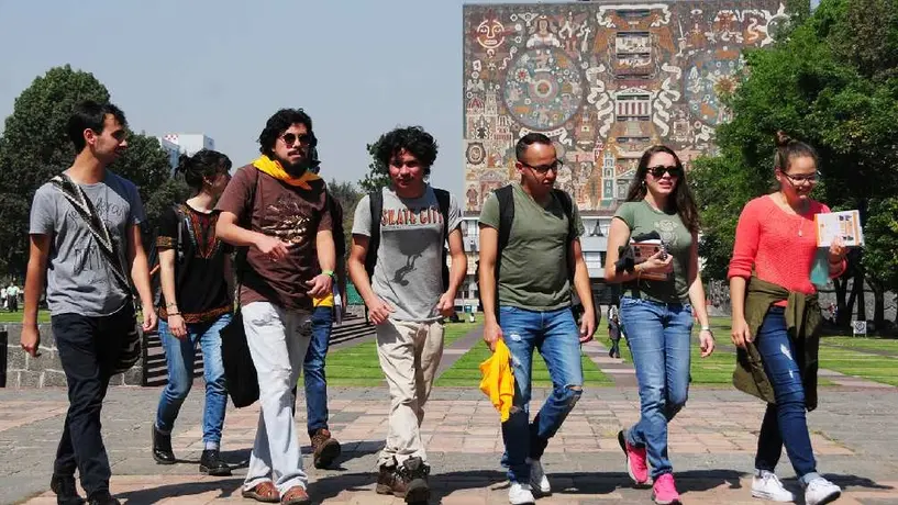 UNAM ofrece Beca de 120 mil pesos para titularse en el extranjero: Requisitos