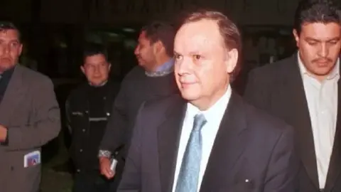 Eduardo Fernández, ex presidente de la CNBV, condenado por intento de extorsión a Televisa
