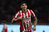 Alan Pulido se reencontró con el gol en su regreso con Chivas