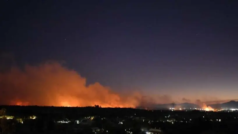 Reportan incendio forestal en Guadalajara que activó una emergencia atmosférica