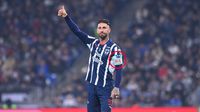 Sergio Ramos: ¿Por qué usó dos brazaletes de capitán en su debut con Rayados?