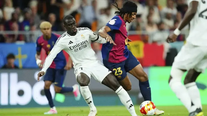 Real Madrid confirma baja de Ferland Mendy por rotura del tendón
