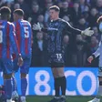 Liam Roberts, portero de Millwall que pateó en la cara a Mateta de Crystal Palace, recibirá dura sanción