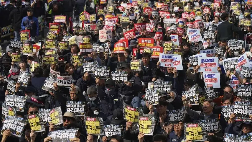 Destituyen al presidente surcoreano Yoon Suk Yeol por declaración fallida de ley marcial