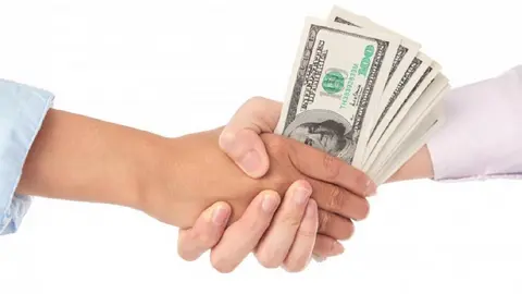 ¿Cambiarás dólares? Así cierra el peso este jueves 8 de mayo