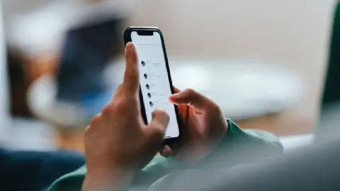 ¡Atención! A partir del 1 de abril de 2025, algunos celulares se quedarán sin WhatsApp