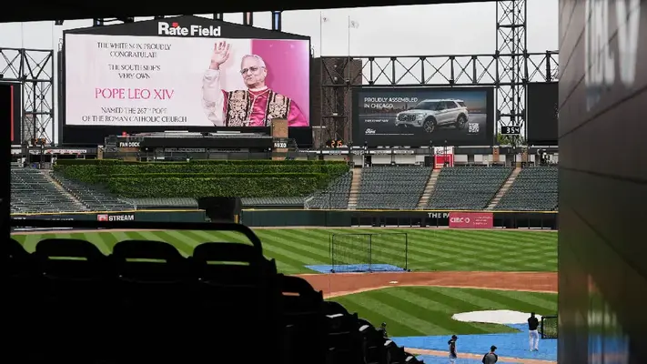 ¡Un lugar santo! White Sox honran al Papa León XIV en el asiento que ocupó en la Serie Mundial 2005