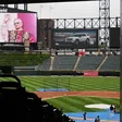 ¡Un lugar santo! White Sox honran al Papa León XIV en el asiento que ocupó en la Serie Mundial 2005