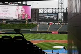 ¡Un lugar santo! White Sox honran al Papa León XIV en el asiento que ocupó en la Serie Mundial 2005