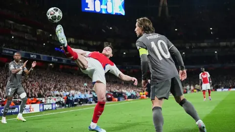 ¿Y Real Madrid? Luka Modric se involucra nuevamente con el futbol inglés