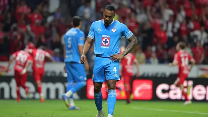 Willer Ditta sufrió accidente automovilístico; Cruz Azul investiga detalles