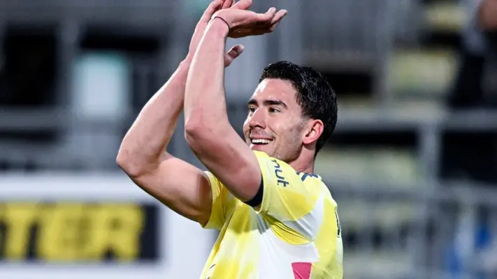 Dusan Vlahovic le da la victoria a Juventus sobre Cagliari en Serie A