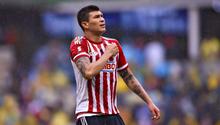 'Chatón' Enríquez se ofrece para volver a Chivas y es rechazado por aficionados