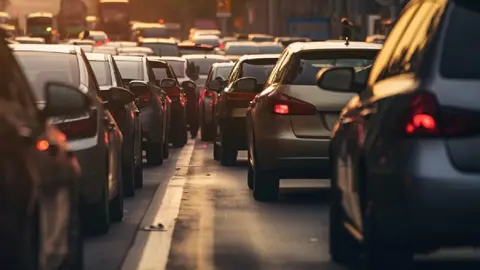 Se mantiene la Fase 1 de la Contingencia ambiental; hay doble no circula este jueves 27 de febrero