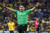 ¿Benefician al Ame? Polémica arbitral se desata en el Atlas vs América