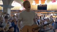 VIDEO: ¿Qué hacía Ed Sheeran en Garibaldi y cantando corridos tumbados? Esto sabemos