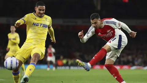 Arsenal y Crystal Palace empatan y acercan al Liverpool al título de Premier League