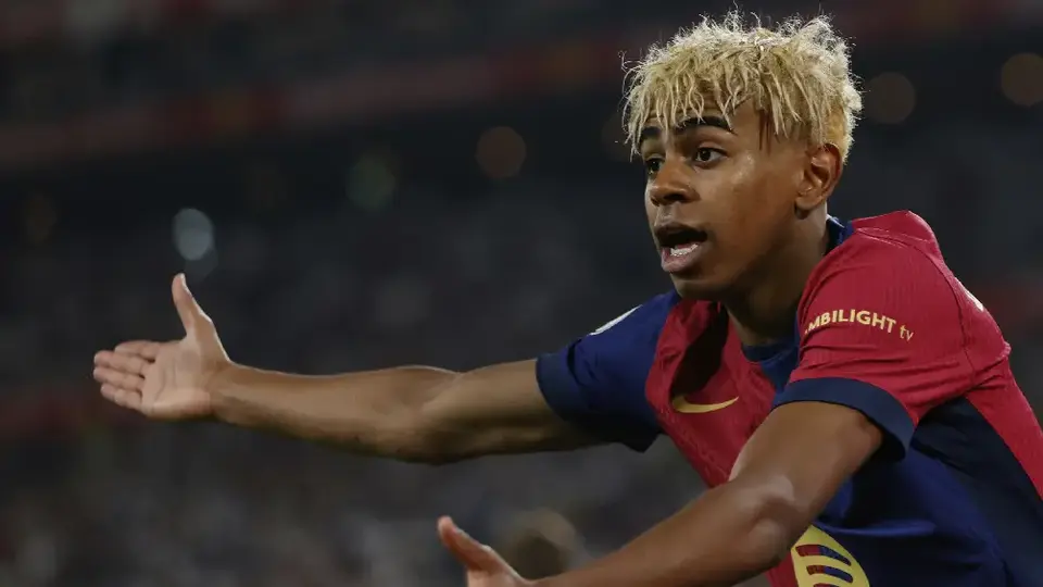 ¿Más estrella que su hijo? Padre de Lamine Yamal se roba show en festejo de la Copa del Rey