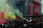 Aficionados del Manchester United convocan protesta contra dueños del equipo
