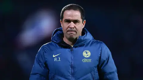 André Jardine vive su peor momento como técnico de América