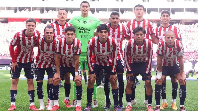 Chivas se convierte en el primer equipo en cumplir con la regla de menores