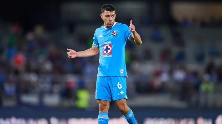 Cruz Azul avanza en la renovación de Erik Lira con contrato multianual y opción a Europa