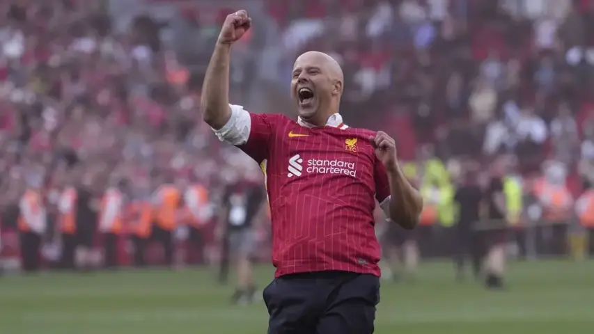 Arne Slot, exentrenador del Liverpool | AP