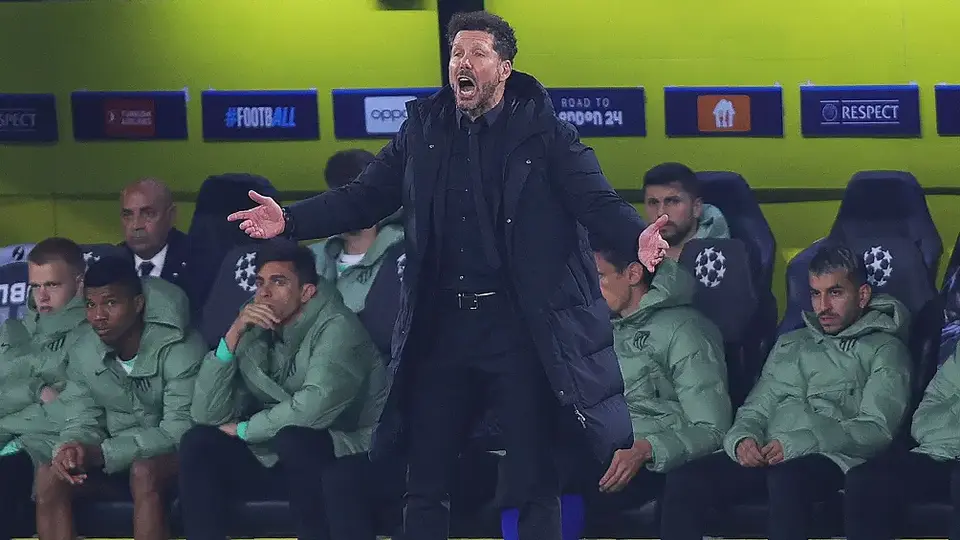 Diego Simeone minimiza temporada de Julián Álvarez: 'Lewandowski lleva muchos más goles'