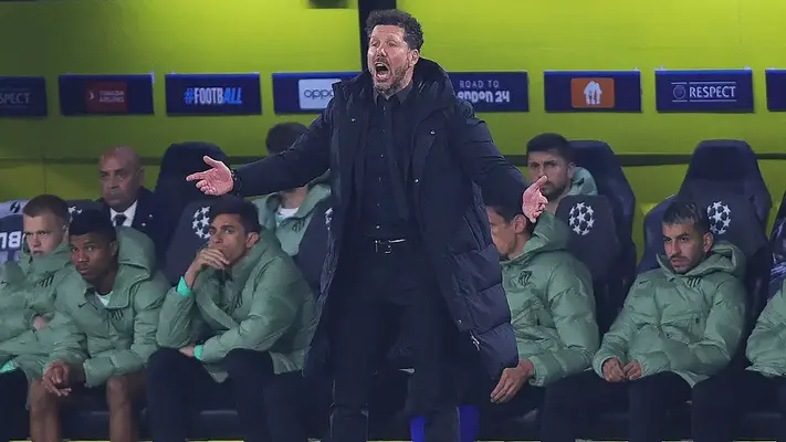 Diego Simeone minimiza temporada de Julián Álvarez: 'Lewandowski lleva muchos más goles'