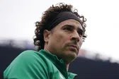 ¿Guillermo Ochoa se retira? El arquero mexicano es apoyado por la FIFA en final de su carrera