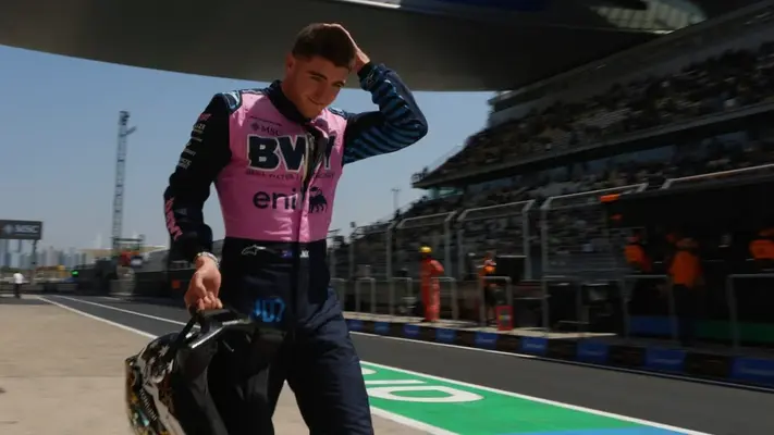 Comisarios sancionaron a Jack Doohan por choque con Gabriel Bortoleto en sprint de China