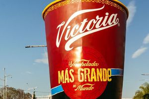 Se certifica la Michelada más Grande del Mundo en la Feria Nacional de San Marcos