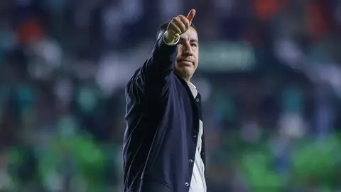 Efraín Juárez destacó el esfuerzo de su equipo: 'Esa garra puma hoy se demostró'