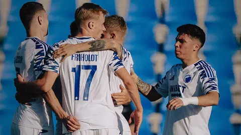 Rodrigo Huescas fue titular con Copenhague pese a polémica en Dinamarca