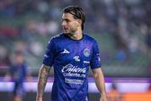 ¡Solo fue un susto! Nicolás Benedetti afirma que 'está bien' tras golpe vs Cruz Azul