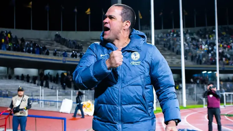 Jardine sobre el cambio de entrenadores de Chivas: “No es lo ideal, aquí estoy porque sigo dando resultados”
