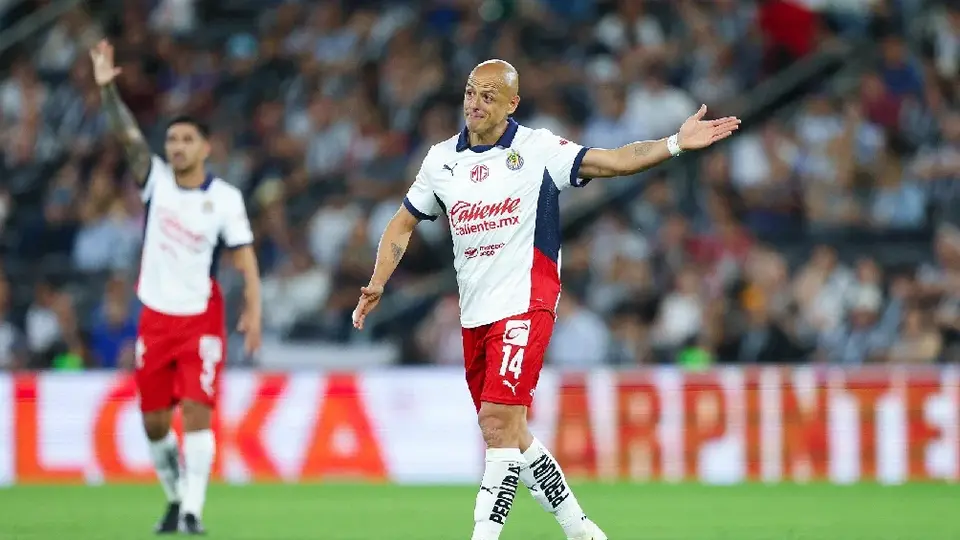 Marcelo y una reacción inesperada al presente que vive Chicharito Hernández en Chivas