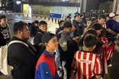 ¿Y la capital Rojiblanca? Afición 'abandona' a Chivas previo al partido ante Pumas