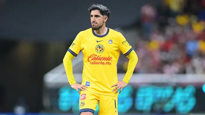 Diego Valdés presumió tricampeonato a la afición de Chivas tras derrota