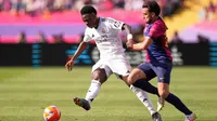 Famoso comentarista tunde a Vinícius tras derrota en El Clásico: “Es una vergüenza”