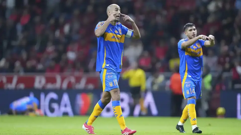 Guido Pizarro se retira y llega al banquillo de Tigres; estos son sus números